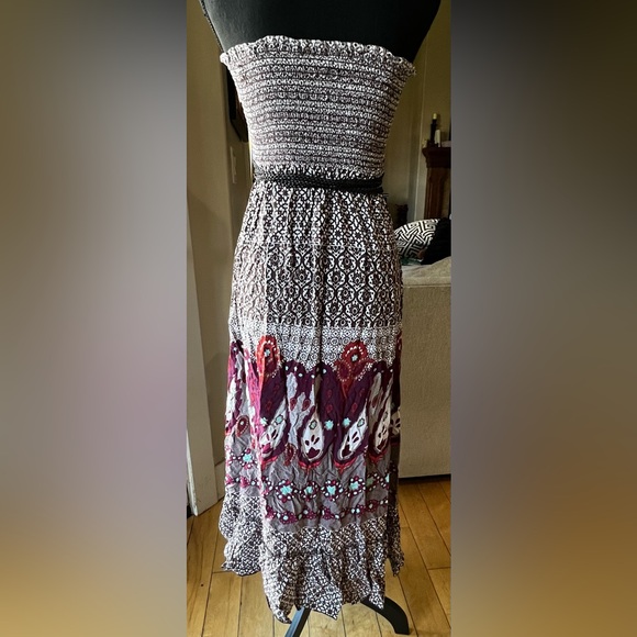 Akualani Boho Strapless Maxi Dress - Picture 4 of 11